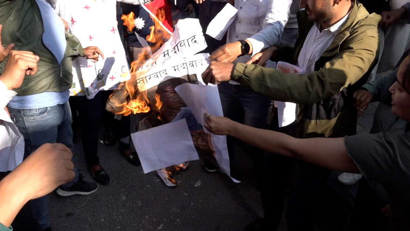 माइतीघरमा जलाइयो भारतीय नक्सा 